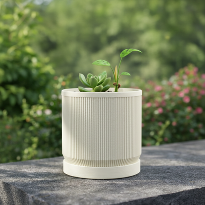 Extra Small Mid-Century Modern Pot - Cream